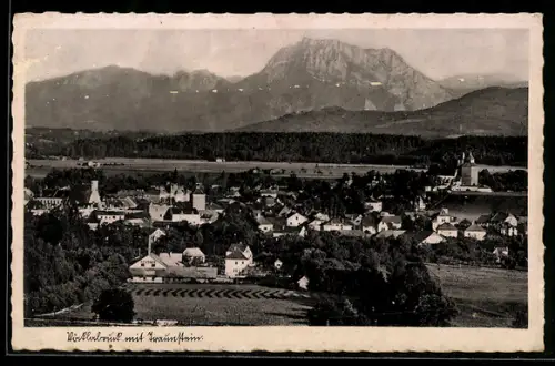 AK Vöcklabruck, Ortsansicht mit Traunstein aus der Vogelschau