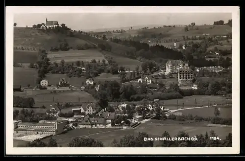 AK Bad Schallerbach /O.Ö., Panorama mit Kirche und Ort