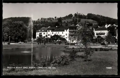 AK Bad Schallerbach /Ob. Oe., Ortspartie mit Springbrunnen und Kirche
