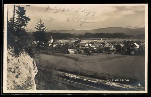 AK Timelkam /O.Ö., Panorama mit Dorf, Kirche und Bahngleis