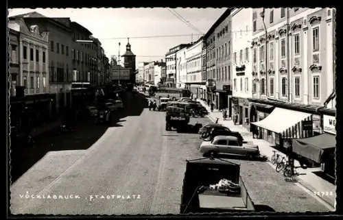 AK Vöcklabruck /Salzkammergut, Stadtplatz aus der Vogelschau