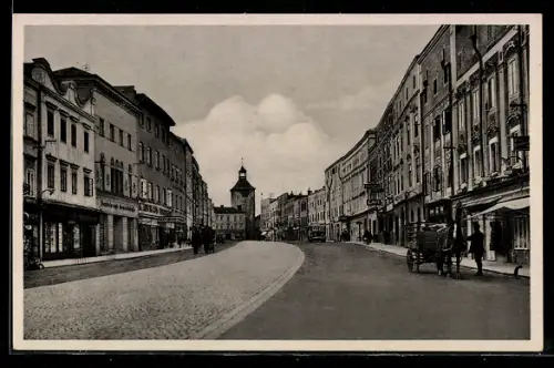 AK Vöcklabruck, Hauptstrasse mit Stadtturm