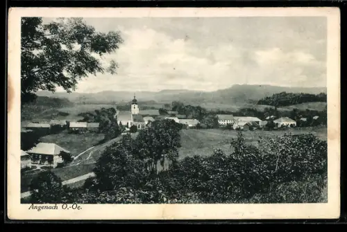 AK Ungenach /O.-Oe., Panorama mit Kirche