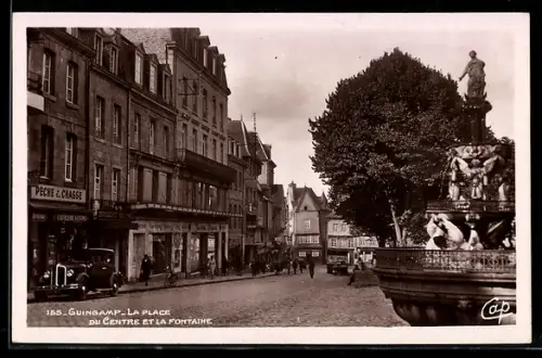 AK Guingamp, La Place du Centre et la Fontaine