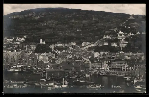 AK Bergen, Stadtansicht mit Hafen