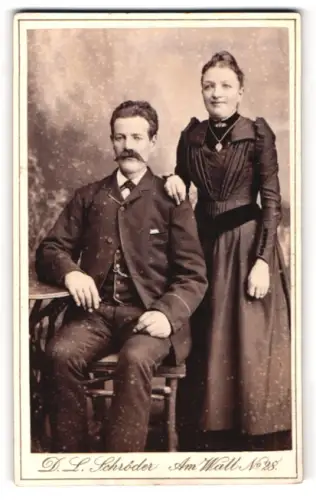Fotografie D. L. Schröder, Bremen, Am Wall Nr. 28, Portrait eines Paares