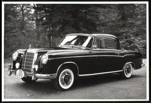 Fotografie R. Schleiss, Salzburg, Auto Mercedes Benz 220 S Ponton W180 mit Hardtop