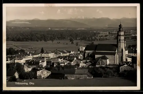 AK Tittmoning, Teilansicht mit Blick nach der Kirche und den Bergen