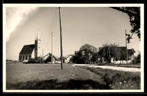 AK Petting /Waginger See, Kirche mit Ortspanorama
