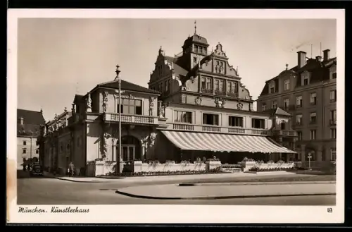AK München, Künstlerhaus im Sonnenschein