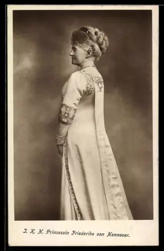 AK Prinzessin Friederike von Hannover im Kleid