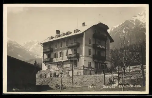 AK Telfes-Stubai, Totalansicht des Hotel Serles