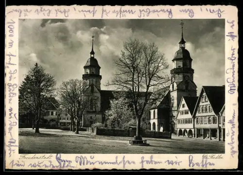 AK Freudenstadt, Partie am Marktplatz mit Ev. Stadtkirche