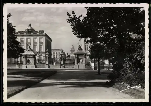 AK Bruxelles, Parc et Palais de Justice