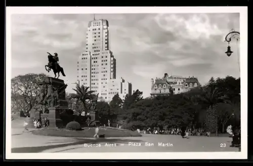 AK Buenos Aires, Plaza San Martin