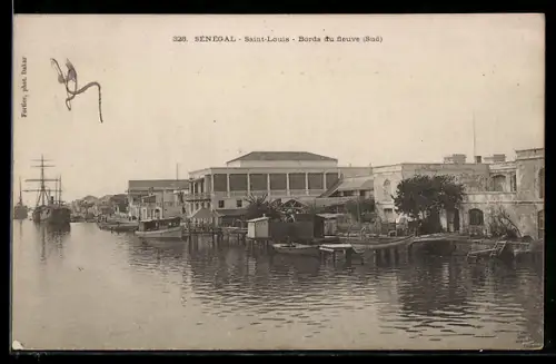 AK Saint-Louis, Bords du fleuve