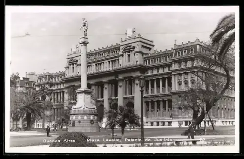 AK Buenos Aires, Plaza Lavalle, Palacio de Justicia
