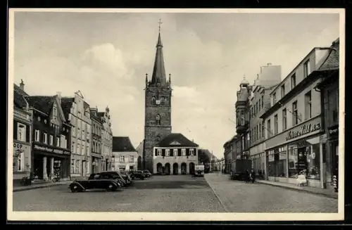 AK Dorsten i. W., Marktplatz mit Geschäften und Kirche