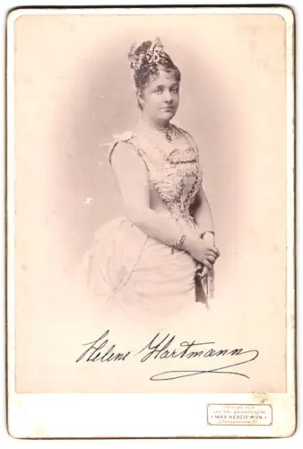 Fotografie Lichtdruck Max Herzig, Wien, Franzensring 22, Porträt Helene Hartmann, Schauspielerin