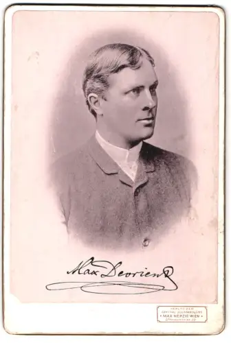 Fotografie Lichtdruck Max Herzig, Wien, Franzensring 22, Max Devrient, Schauspieler im Portrait