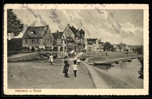 AK Nierstein, Promenade am Rhein