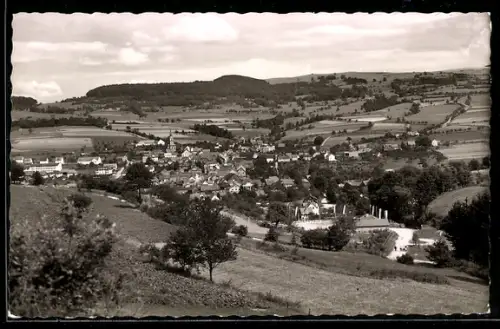 AK Hilders /Rhön, Gesamtansicht, Landschaft