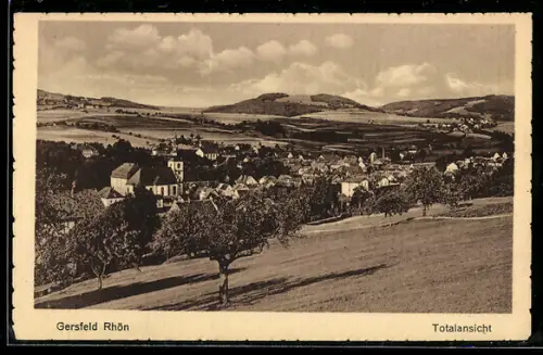 AK Gersfeld /Rhön, Totalansicht mit Umgebung