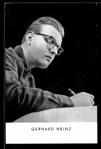 AK Musiker Gerhard Heinz mit Brille