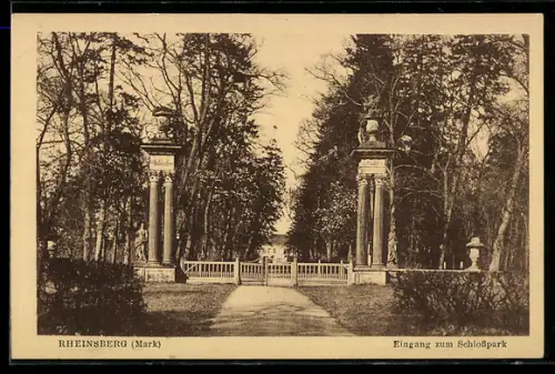 AK Rheinsberg /Mark, Eingang zum Schlosspark