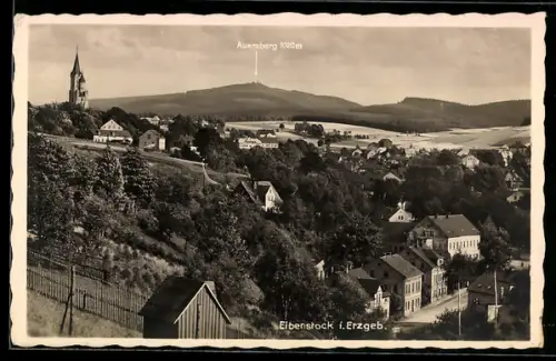 AK Eibenstock, Teilansicht der Ortschaft, in der Ferne der Auersberg