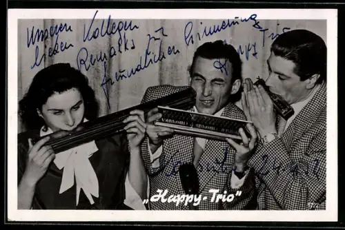 AK Musiker Das Happy-Trio, die Mundharmonikavirtuosen bei einem Auftritt