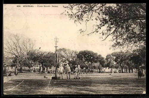 AK Dakar, Place Protêt