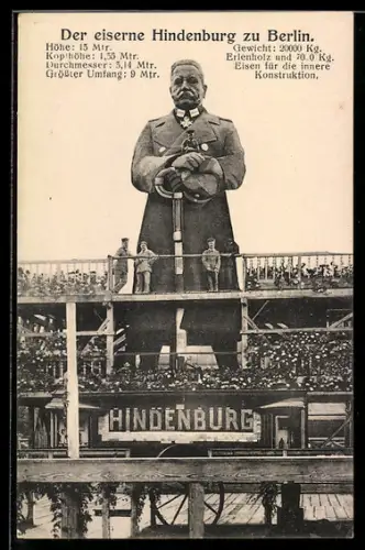 AK Berlin-Tiergarten, Der eiserne Hindenburg, Grossskulptur aus Eisen und Erlenholz, Soldaten, Nagelung