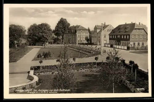 AK Neugersdorf, Anlagen vor dem Rathaus