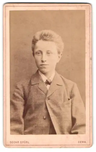 Fotografie Oscar Spörl, Gera, Schleizer Strasse 16, Porträt eines jungen Mannes