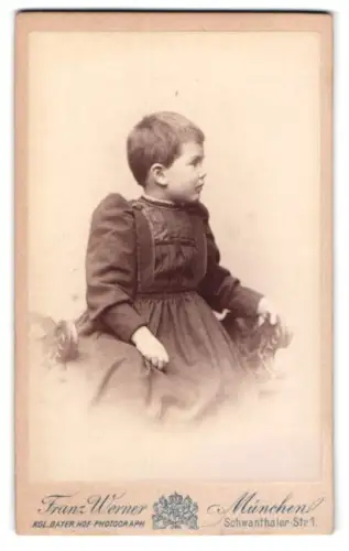 Fotografie Franz Werner, München, Schwanthaler-Str. 1, Kind im Profil