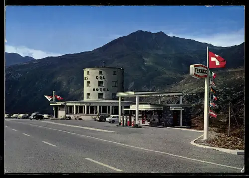 AK Simplonpass, Hotel Monte-Leone mit Texaco Tankstelle, Bes. Fam. Bieler