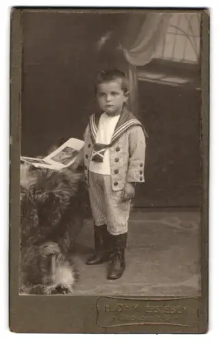 Fotografie H. Ohm, Eisleben, Glockenstrasse 15, Knabe im Matrosenanzug