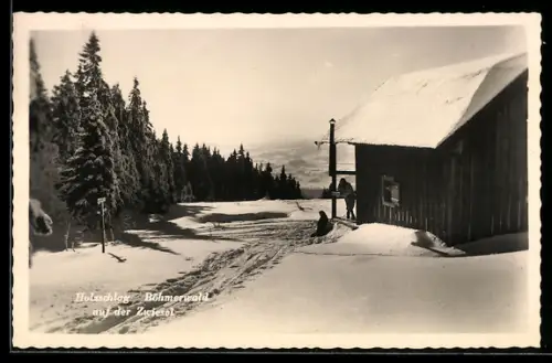 AK Schwarzenberg am Böhmerwald, Holzschlag, Touristenheim auf der Zwiesel im Schnee