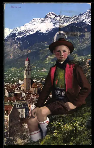 AK Merano, Ortsansicht aus der Vogelschau, Junge in Tracht