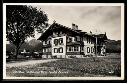 AK Schönberg im Stubaital, Pension Jägerhof, Kirche im Hintergrund