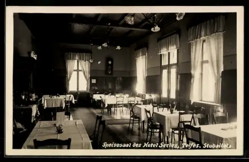 AK Telfes /Stubaital, Speisesaal des Hotel Serles, Inh. Theimer