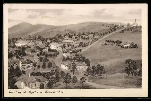 AK Riesching St. Agatha bei Weizenkirchen, Ortsansicht mit Kirche aus der Vogelschau