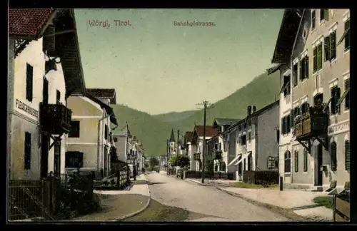 AK Wörgl, Bahnhofstrasse mit Fleischhauerei