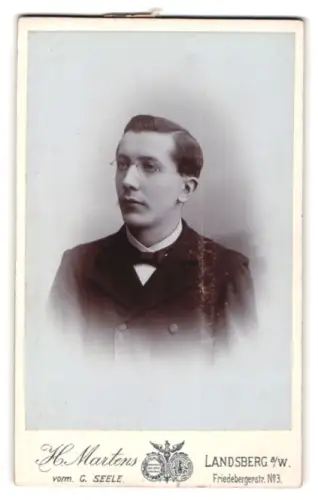 Fotografie H. Martens, Landsberg a. W., Friedebergerstr. 3, Porträt eines jungen Mannes