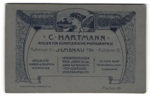 Fotografie C. Hartmann, Ilmenau i. Th., Mühlenstr. 15, Porträt einer Dame mit Palmenzweig vor Sonnenaufgang