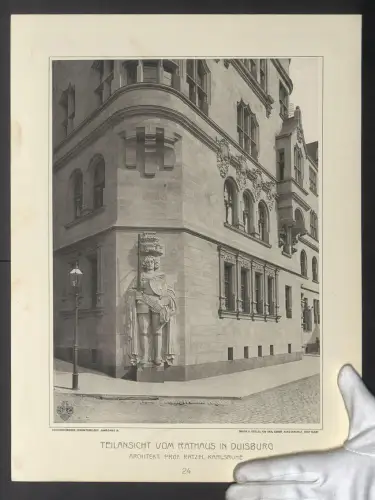 Fotografie Lichtdruck Carl Ebner, Stuttgart, Ansicht Duisburg, Teilansicht vom Rathaus, Architekt Prof. Ratzel