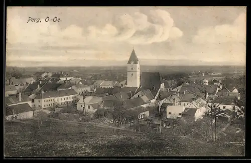 AK Perg /O.-Oe., Teilansicht mit Kirche