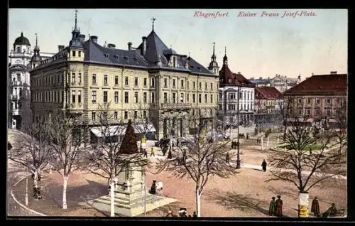 AK Klagenfurt, Kaiser Franz Josef-Platz mit Denkmal und Platzanlage