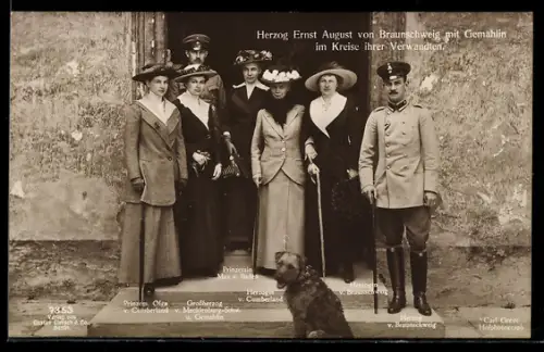 AK Ernst August Herzog von Braunschweig mit Gemahlin im Kreise ihrer Verwandten